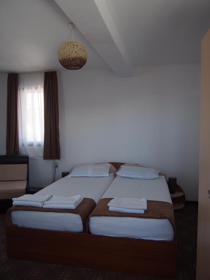 Family Hotel Panorama Čiflik Exteriér fotografie
